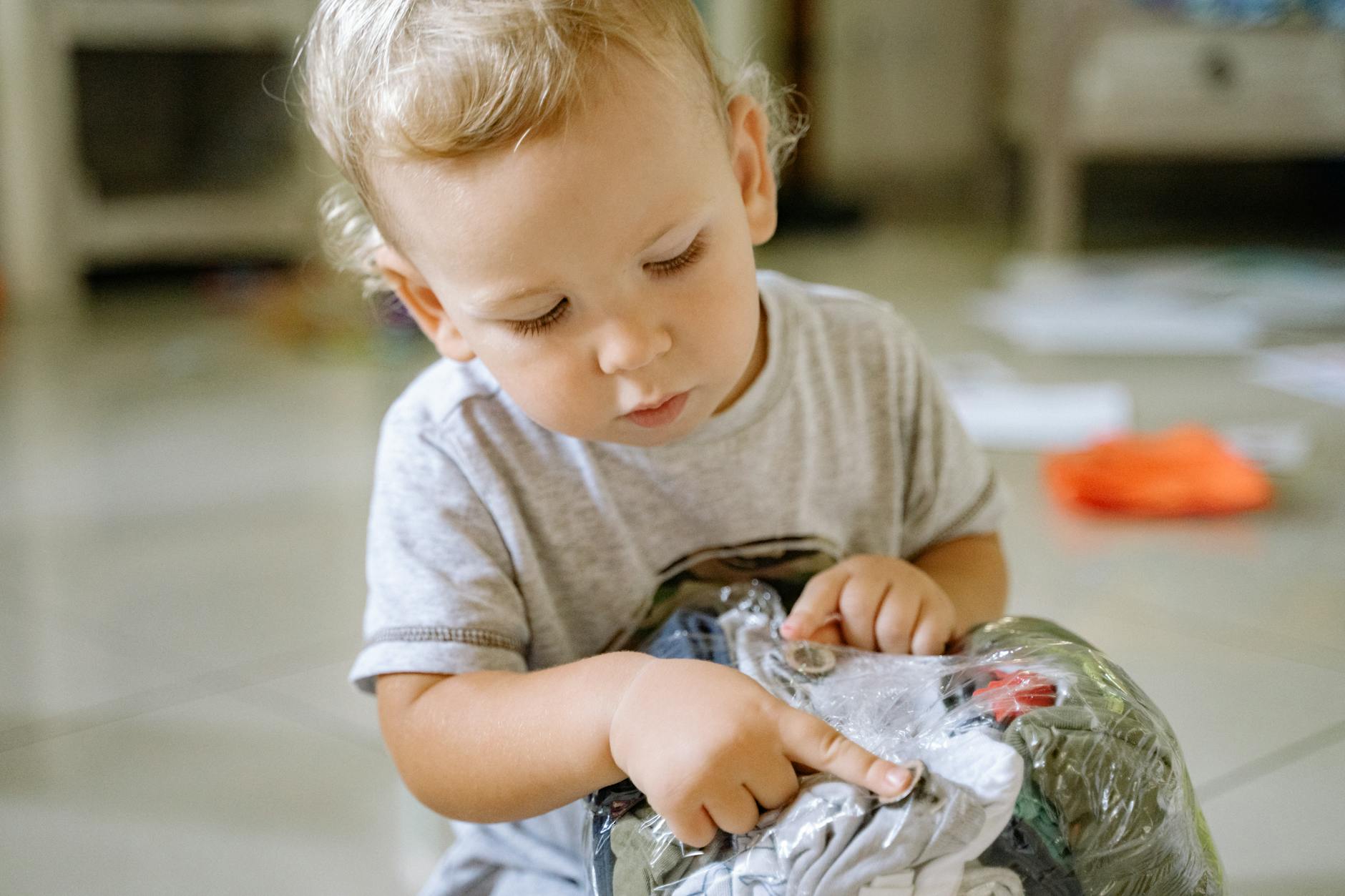Why Are Toddlers Obsessed With ‘Weird’ Objects? (And What It Means for Play)